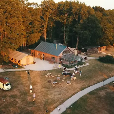 Country * Les Epasses